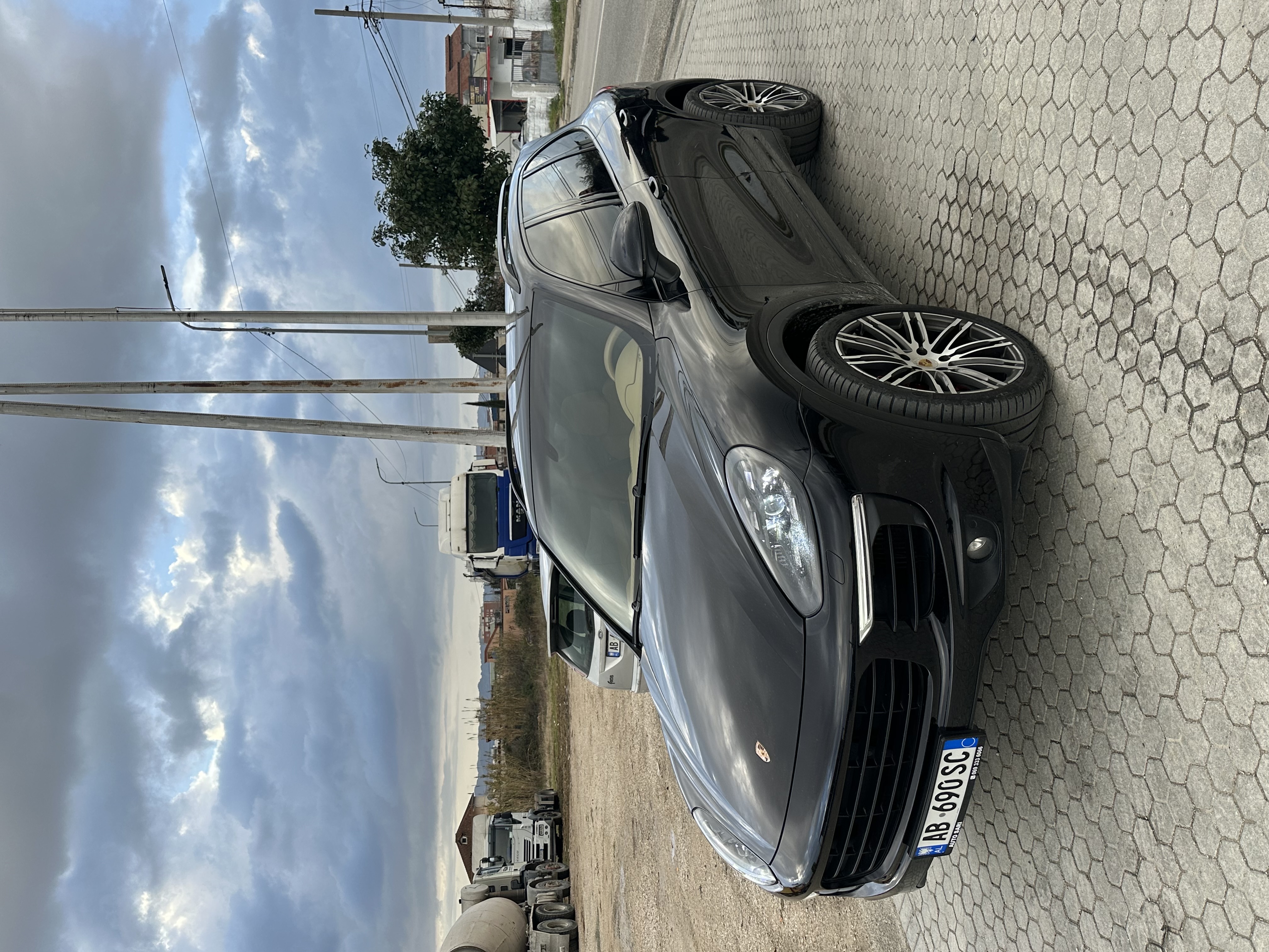 Porshe cayen 2016 super gjendje 