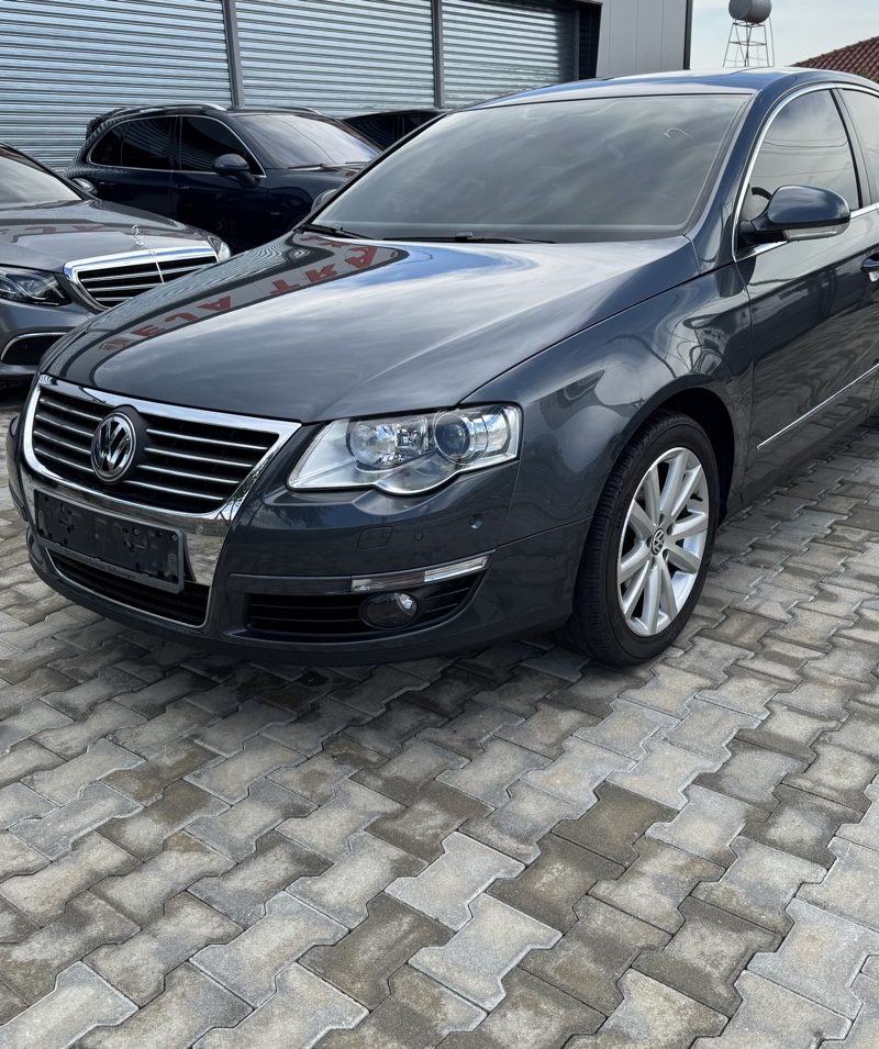 👉SHITET 
👉Passat 2.0TDI
👉viti 2010
👉km 81000
☎️📞 0688070207