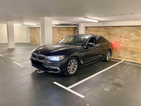 Makine shum e paster dhe cdo sherbim i bere te BMW, full option. 
Per shum info, kontakto ne whatsapp. 