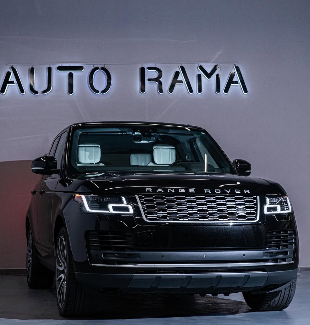 Range Rover Vogue

Viti: 2020
Km: 125,000
Motor: 3.0 Diesel

Tel: +355692020589
