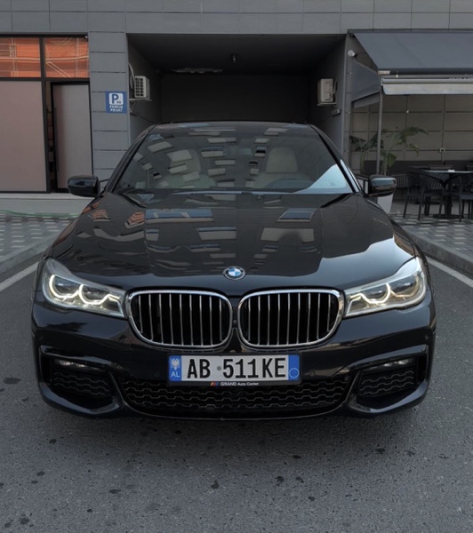 BMW 740Li M packet
Viti 2016
2997 cc Benzine
Pa taks luksi
216 mij km (garanci)
XDrive full Inteligent light
Ngrohje Ftohje Masazh
Distronik Blindspot Headup
Dyer me thithje
Lungo ngrohje ftohje masazh mbrapa
Tv bord display tablet
Kamera 360 grad veteparkim
Full Panorama 2 Skylounge
Full led ambient light
Super full opsion
Dok per 1 vit gusht 2025
Mundesi Nderrimi
Me cash Okazion!!!