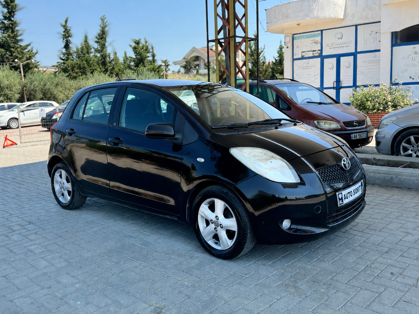 Toyota ✅Toyota Yaris✅
📍 1.4Nafte
📍:VITI 2006
📍 173 mij km
📍:EURO 4
📍: Ideale per patenta te reja
📍CMIMI: 4.2 mln leke i disk nga afer
📍: Automat
📍DOGAN TE PAGUAR
📍:GATI PER TARGA
📍 E ARDHUR NGA ITALIA🇮🇹
📍:E PASTER NE PAMJE VIZIUALE
📍 Key lesgo
📍:GOMA 100%
📍:TAPICERI E MIRBAJTUR
📍:CD PLAYER
📍 Klima
📍:CLIMA DIXHITALE
📍:PASQYRA ELEKTRIKE+ANTIVERBUESE
📍:ABS ESP AIRBAG
📍:MBYLLJE QENDRORE
📍:XHAMA ELEKTRIK ETJ.
📍 5 vendeshe
📍:NA VIZITONI NE FAQEN TON INSTAGRAM - 🥇auto_sidrit🥇
📞:CEL 0677368164