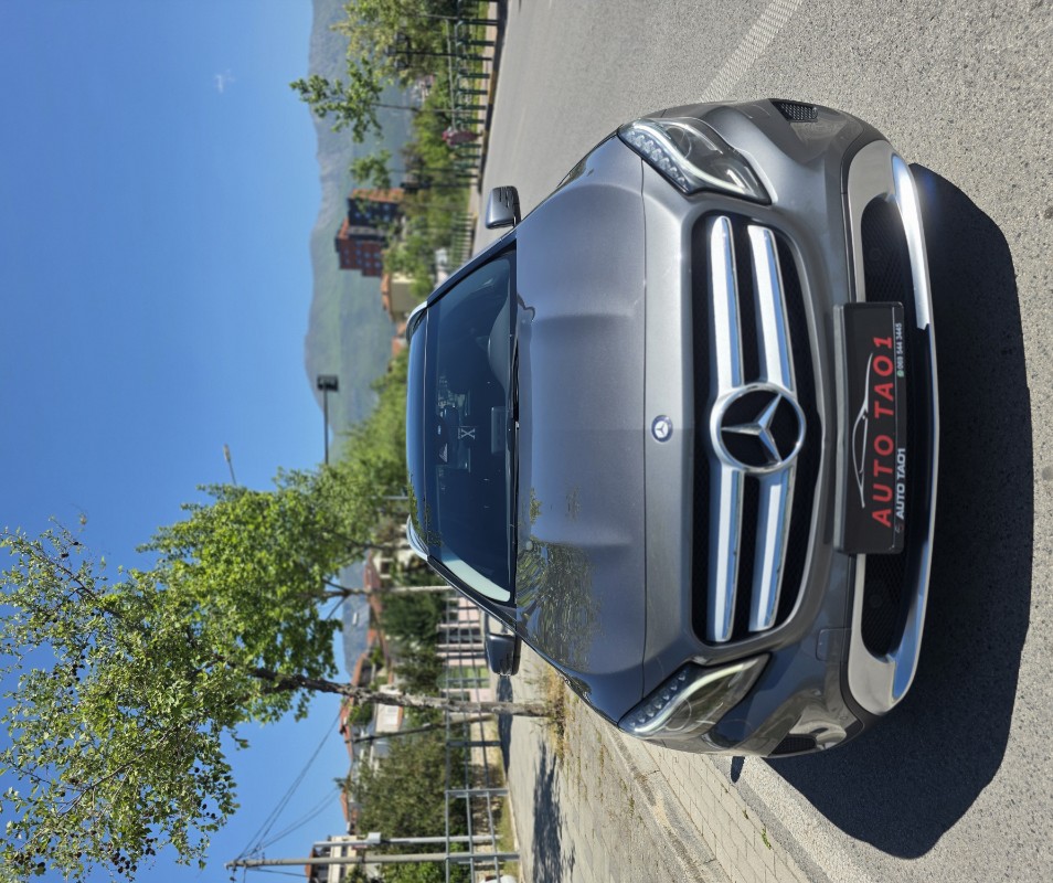 💥MERCEDES BENZ GLA
💥Viti 2016
💥KM 197000
💥MOTORR 2.0 DIESEL 4MATIC
💥KAMBIO AUTOMAT +/- F1 TIMON
💥FENER BIXENON,STOPA LED
💥SENSOR SHIU, DRITASH PARKIMI PARA MBRAPA & KAMER
💥MULTIMEDIA CD AUX FM USB NAVI MADHE MAPS
💥PASQYRA ELEKTRIKE ME PALOSJE
💥SENDILE ELEKTRIKE ME NGROHJE MEMORY 123
💥DUAL KLIMA BIZONALE,LINE ASIST
💥FULL PANORAM, BAGAZH ME BUTON,DY CELSA
💥START STOP,FIKET NE SEMAFOR
🔺ECO,SPORT,COMFORT 
💥Gjendje perfeke,GATI PER KONTROLL NGA KLIENTI
🔴 Cmimi: 13500€
📲 Tel 0695443445
🇦🇱 Tirane