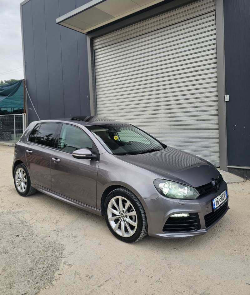 🚘 Shitet Golf 6
✔️ Motorri 2.0 Naft
✔️ Kambio Automat
✔️ Viti 2010
✔️ 256.000 km
✔️ Me letra sapo të paguara
✔️ Në gjendje shumë të mirë
💶 Çmimi: 6300€ I diskutushem 
📞 Për më shumë informacion kontaktoni në privat.☎️+355 68 470 3185