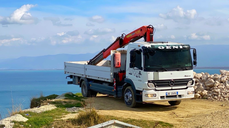 Super Okazion Atego 12/29 Viti 2007  8 Marrsha Me C Vinch Plafinger 120 3 Dalje Hidraulike  Goma Te Reja Letra Per 1 vit  0682032322 23.000 