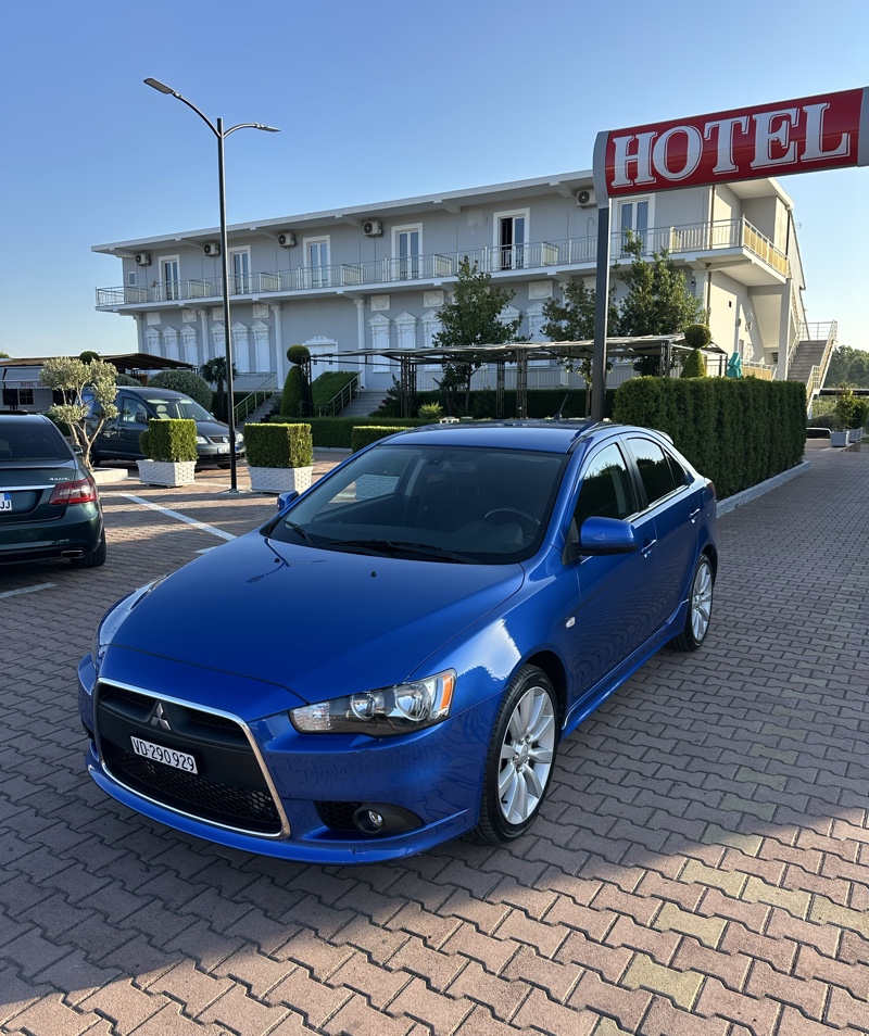 Mitsubishi MITSUBISHI LANCER 2.0 NAFTE VITI 2011
ME 206.000 KM ME LIBER SERVISI NE GJENDJE SI I RI
SHUME EKONOMIK DY QELSA ME SENSORE SENDILE ME NXEMJE CRUSE CONTROL MAKINA TANI KA ARDHUR NGA SWICRA ME SHERBIME TE BERA GOMA TE REJA DOGANE DHE TARGA TE PAGUARA
Tel 0699418777