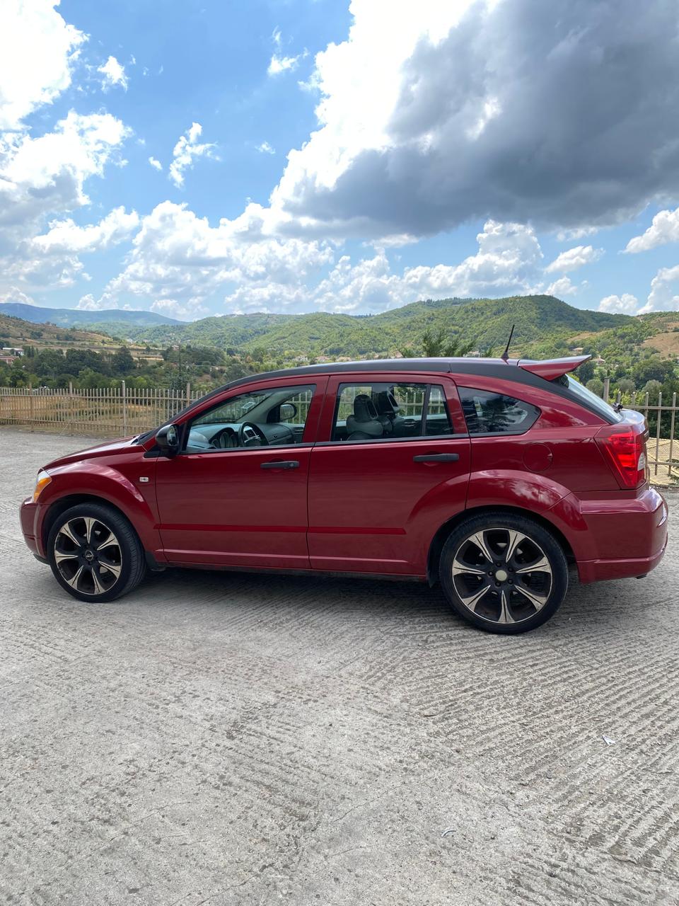 Dodge Caliber Benzine Gaz

📍 Impiant gazi Digitronic – 48 litra

📅 Me letra deri në Gusht 2026 – dokumentacion i rregullt

🔧 Të gjitha shërbimet e kryera janë të shënuara

Opsionet:

✅ Sedilje me ngrohje

✅ 4 xhama elektrik

✅ Baxho panoramike që hapet dhe mbyllet

✅ Sensorë parkimi mbrapa

✅ Klimë funksionale

✅ Mbyllje qendrore me telekomandë

✅ Pasqyra elektrike lëvizje + ngrohje + zbehje automatike e dritave

✅ Radio

✅ Pilot Automatik


📌 E gatshme për cdo lloj prove!