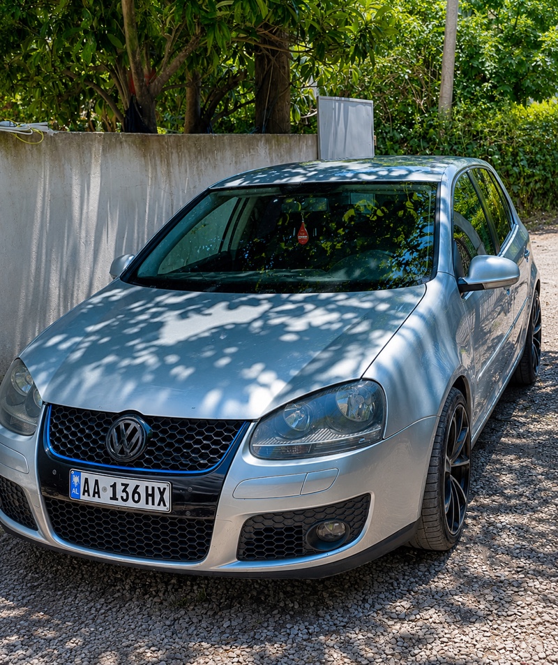 ✔️ Viti 2005
✔️ 2.0 Naftë
✔️ Kambio Manuale
✔️ Look GTI
✔️ Goma të reja
✔️ Kondicioner funksional
✔️ Dokumentacion i rregullt
✔️ Makinë ekonomike dhe shumë e rehatshme për përdorim të përditshëm.
