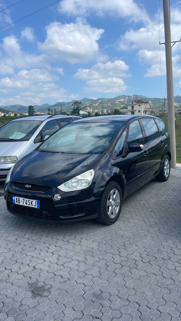 Me targa Shqipetare ne gjendje shum te mire 6+1 vende motor 2.0 nafte 