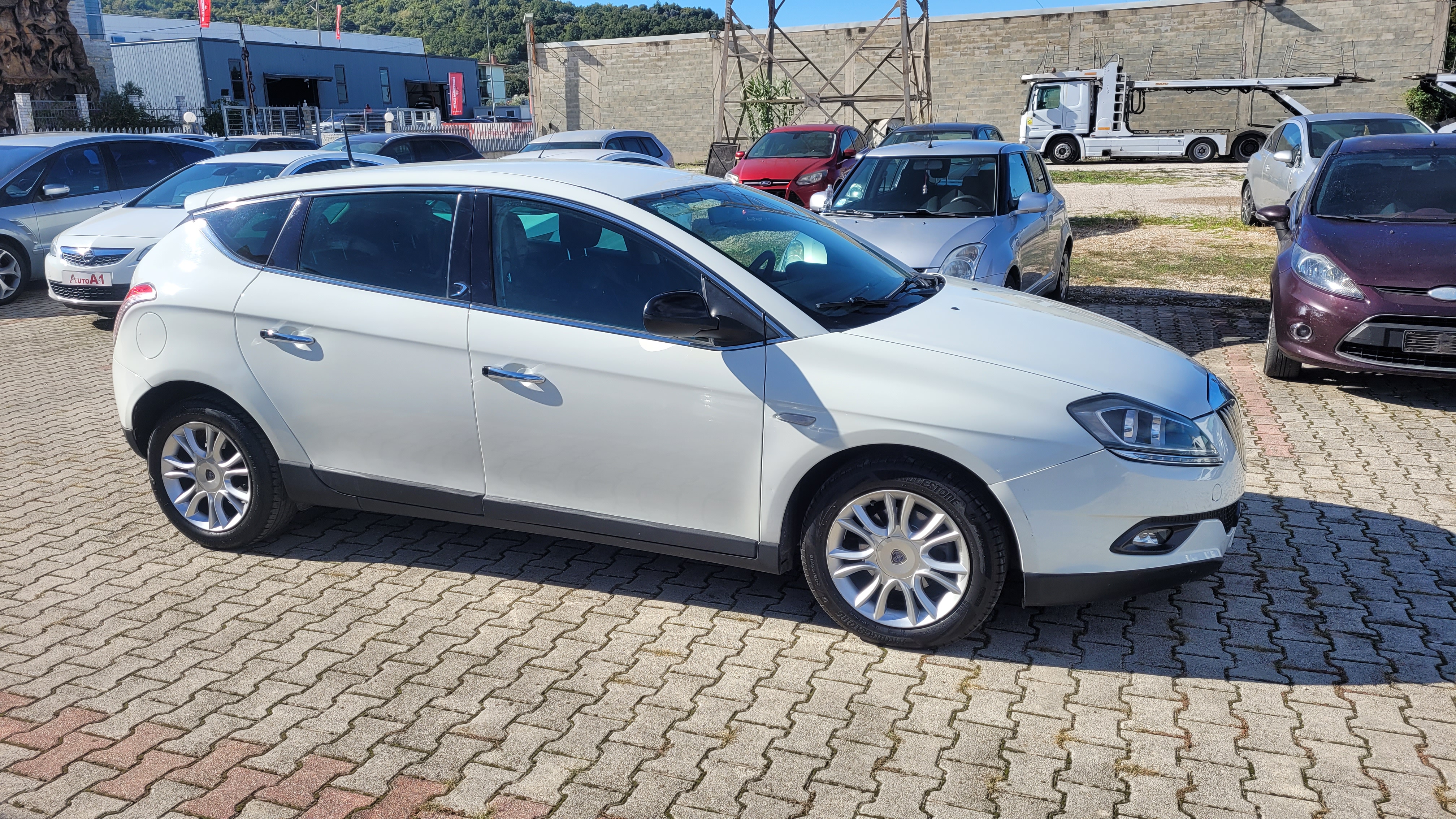 Lancia Delta 1.6 Mjt Automatike me dogane te Paguar