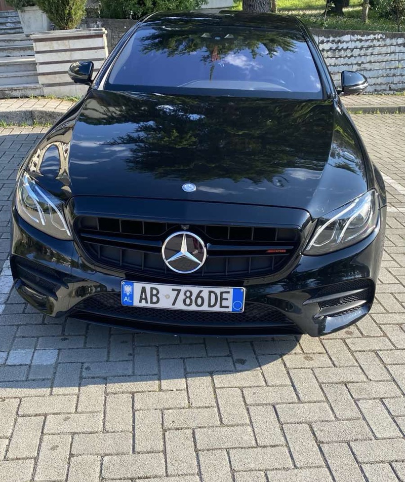 Makina esht ne gjendje shum te mire te gjitha serviset e bera ne kohe. Kontrolli ku te deshironi ju mund te me telefonini ne whsup.