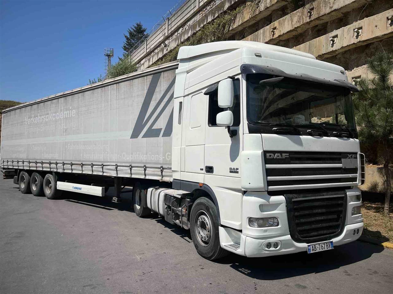 🔥 OKAZION GATI PËR PUNË 🔥

🚛 DAF XF 105.460 + Rimorkio KRONE
💪 Kombinim i sigurt & ekonomik

📅 Viti Kamionit: 2008
📅 Viti Rimorkios: 2010
⚙️ Automatik | EURO 5
📊 KM: 1,230,000
📄 Dokumente të paguara
✅ Gjendje shumë e mirë pune

📍 Tiranë
💥 Çmimi: 19,999 € 💥

📞 AutoMatch AL
📱 +355 68 424 9049

❗ Gati për rrugë sot

#okazion #dafxf105 #kamion #rimorkio #maune #transport #daf #automatchal #biznes