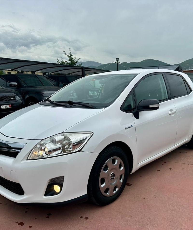 🇨🇭Toyota ayris 
🇨🇭1.8 Hybrid synergy drive
🇨🇭importuar Nga Zvicra 
🇨🇭Dogan tvsh te paguara 
🇨🇭viti prodhimit 2011
🇨🇭automat 
🇨🇭230 mi km qertifikuara me librez 
🇨🇭konsum 2.8/100 km
🇨🇭Starten stop dy pulta 
🇨🇭Disponon ksenon
🇨🇭Klima bizona
🇨🇭rds usb aux
🇨🇭4 gjamat elektrik
🇨🇭pasqyra elektrike palosje
🇨🇭Eco mode-Ev-pwr mode
🇨🇭blututh
🇨🇭pilot automatic
🇨🇭etj gjendje perfekt qmimi diskutushem per me teper na kontaktoni 📞0694470000