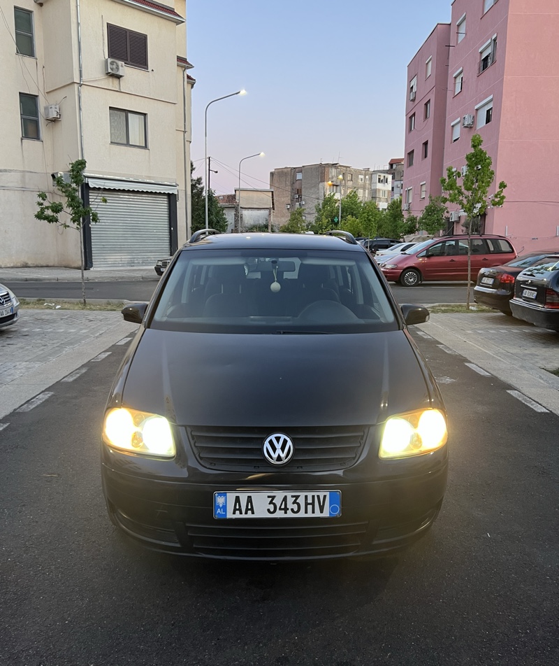Volkswagen 2200lek i diskutushem 1.9TDi 2004 6 marsha me letra te rregullta motorr kamio freksion xhenerike ahum te mir nr 0673878981