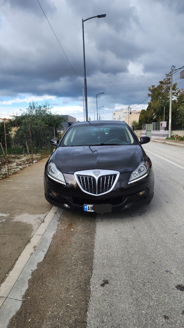 Manual 
1.4 Benzin Gas 
2008
220,000 km origjinale
0683785589