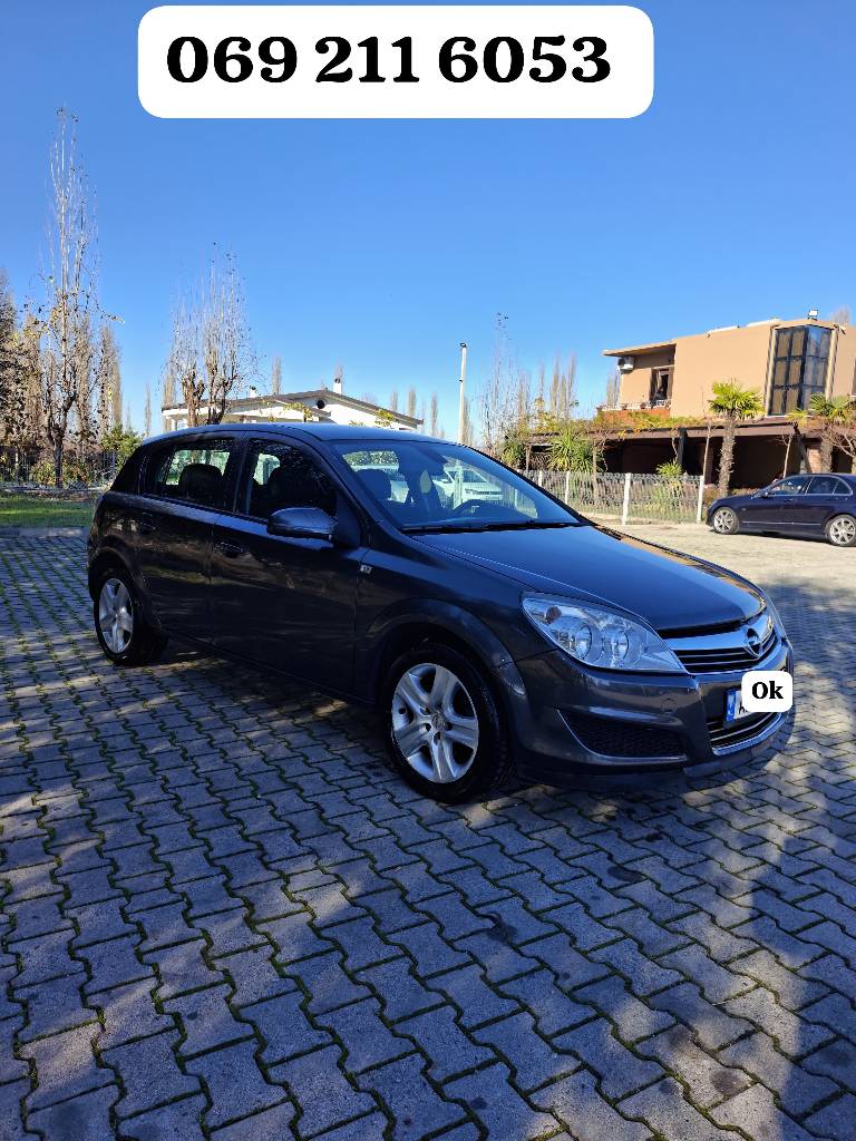 SHITET – PERSONALE 
🚗 Opel Astra📅 Viti: 2009⛽ Naftë
⚙️ 1.7 CDTI – manuale 6 marsha
📍 212.000 km reale certifikuara 
🧾 Taksa: deri në Qershor 2026
🔧 Kolaudim: deri në Korrik 2027
✅ Gjendje shumë e mirë / top
🔩 Të bëra:– Vaj + filtra– Kit faze
📍 Vendodhja: Lezhë💰 Çmimi: 2.8 lekë
🛠️ E gatshme për çdo kontroll mekanik
📞 Cel: 069 211 6053
⛔️ Mos telefononi për ulje çmimi ⛔️