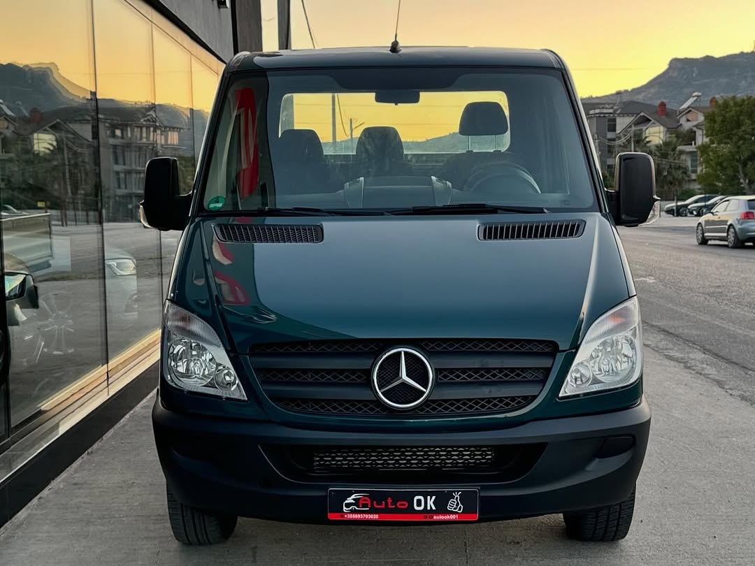✅mb Sprinter 310 cdi
✅viti 12/2011 🇩🇪
✅147000 mij km me liber
✅ardhur mga gjermania
✅super gjendje
✅ sherbimet e bera
✅cmimi 13500€
✅me dogan te paguar
✅nr cel 0693703020