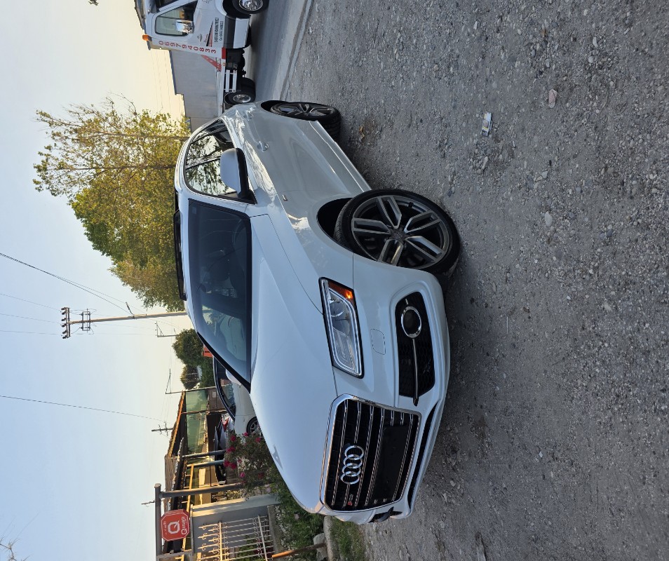 Audi SQ5 3.0 SUPERCHARGER 354hp 2014
154MIJ MILJE
SENSOR PARKIMI+KAMERA
SENDILJE KAMOSH ME NGROHJE
TAVAN PANORAMIK
KEYLESS GO.START-STOP
BLINDSPOT
MARSHA NE TIMON
MARMITA ME VALVUL FABRIKE
DRIVE SELECT(comfort-dynamic-individual)
DISQE R21 ORIGJINAL
ME DOGAN TE PAGUAR GATI PER TARGA
CMIMI:11.000lek
TEL:0694676823