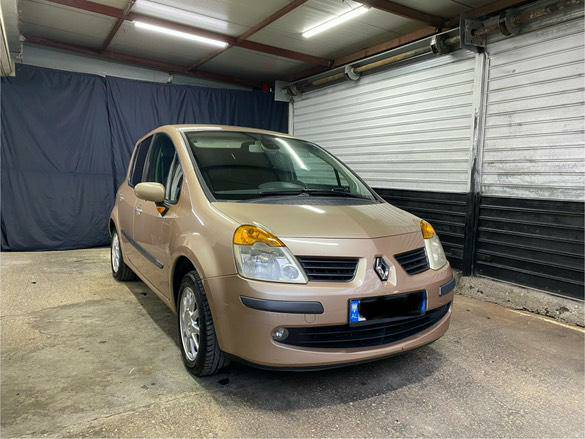 SHITET
RENAULT MODUS
MOTORRI: 1.5DCI (super ekonomik)
SHERBIMET TE SAPO BERA(vaj+filtra , ferrota+tamburo para mbrapa , kit freksioni)
Taksat deri ne janar 2026
Kolaudim deri ne mars 2027
Siguracion deri ne mars 2026
Sensor parkimi mbrapa
Makina eshte super ekonomike si per qytet edhe autostrad si nga karburanti ashtu edhe nga sherbimet
Cmimi pak i diskutueshem nga afer
Nr cel : +355 69 72 66 441