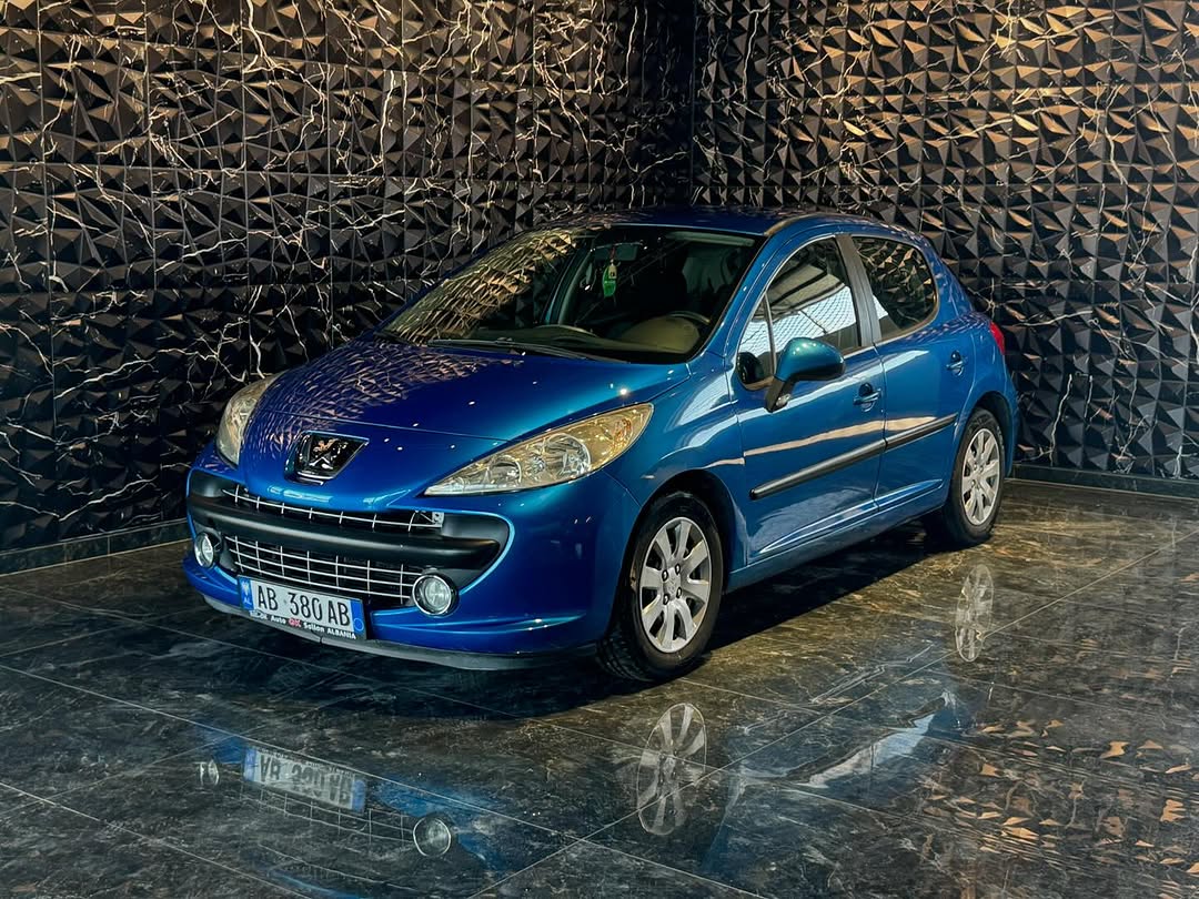 ✅peugeot 207 1.4 benzin+GAZ
✅viti 2007 224000km
✅cmimi 3000€
✅nr cel 0693703020