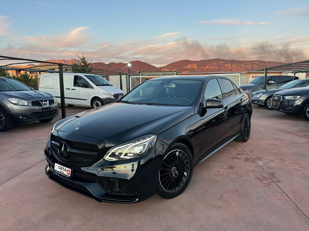 E class 350 cdi🇨🇭
Diesel 
Automat 
Importuar nga zvicra 🇨🇭
Dogan te paguar 
299 cc
Blue tec 4 matic
Look amg
Viti 2014
240 km te qertifikuara
Bi kseno full led 
Sendile me ngrohje para & mrapa 
Perde elektrike 
Sendile elektrike full memory 
⚠️ ne pasqyra 
Kamera 360 grad 
Sensor parkingu 
Bagazh me buton 
Super full
Per me shum kontaktoni nr 📞..0694470000