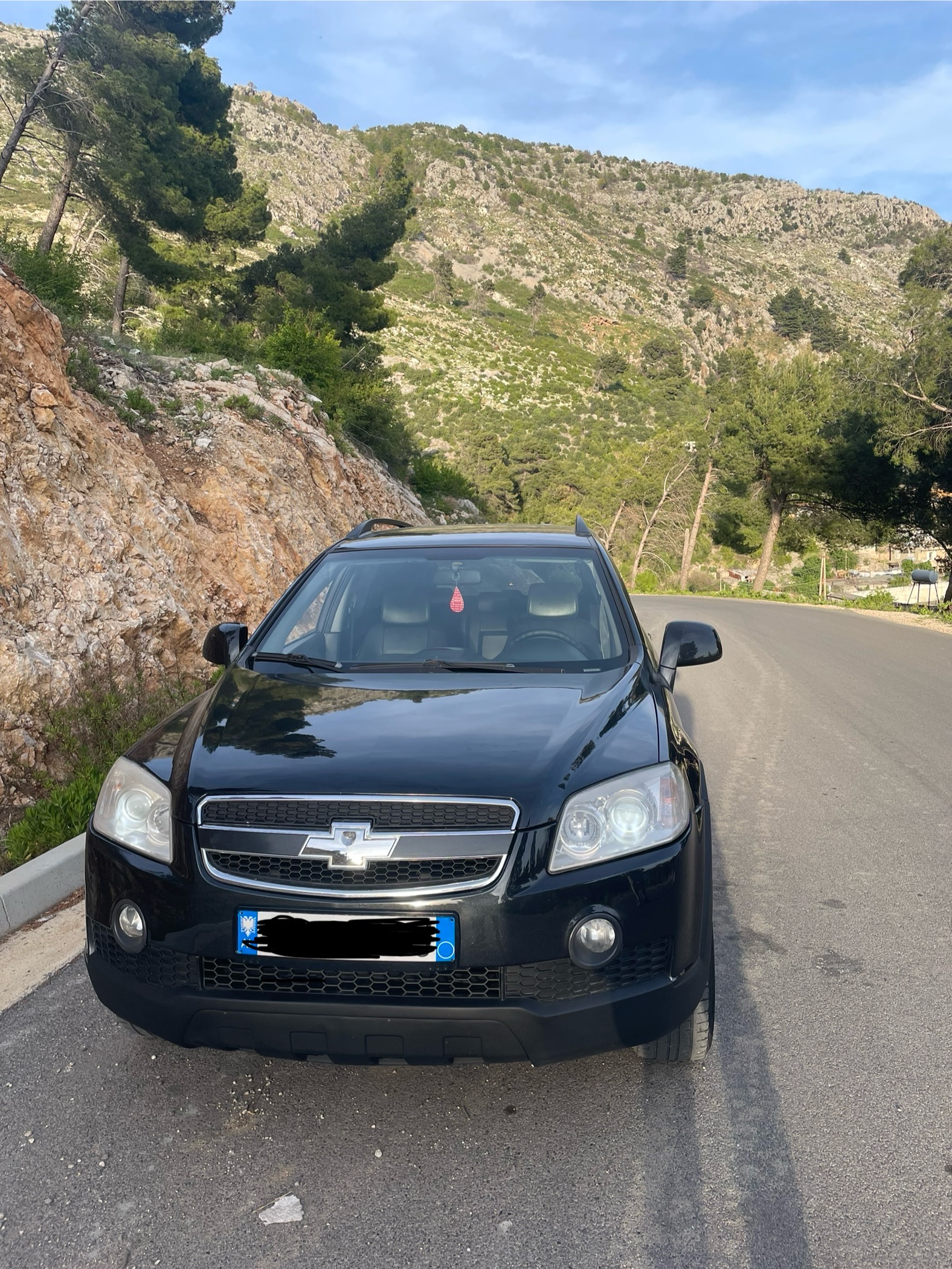 Chevrolet Captiva 2010 2.5 Benzin/
Gaz
Viti: 2010
Euro 5
Kilometra:270
Kambio:Manuale
Gomat 80%
Kondicioneri funksional
6+1 vende
Shume ekonomike
Sherbimet e bera ne kohe
Sensor parkimi
Cmimi:4200
