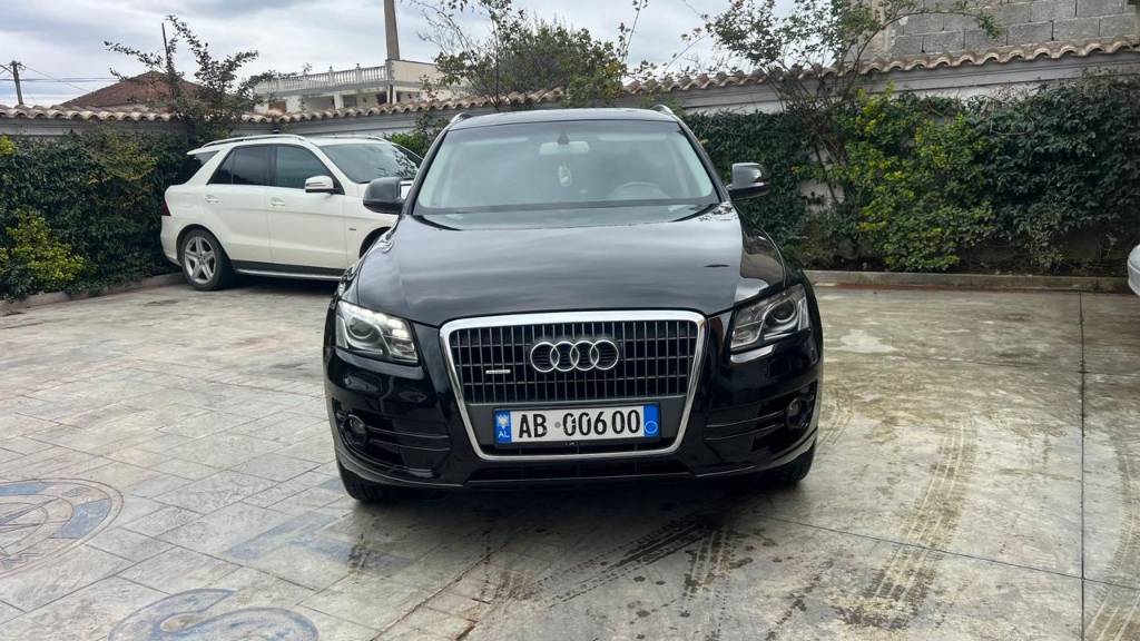 Shitet Tirana 8700€