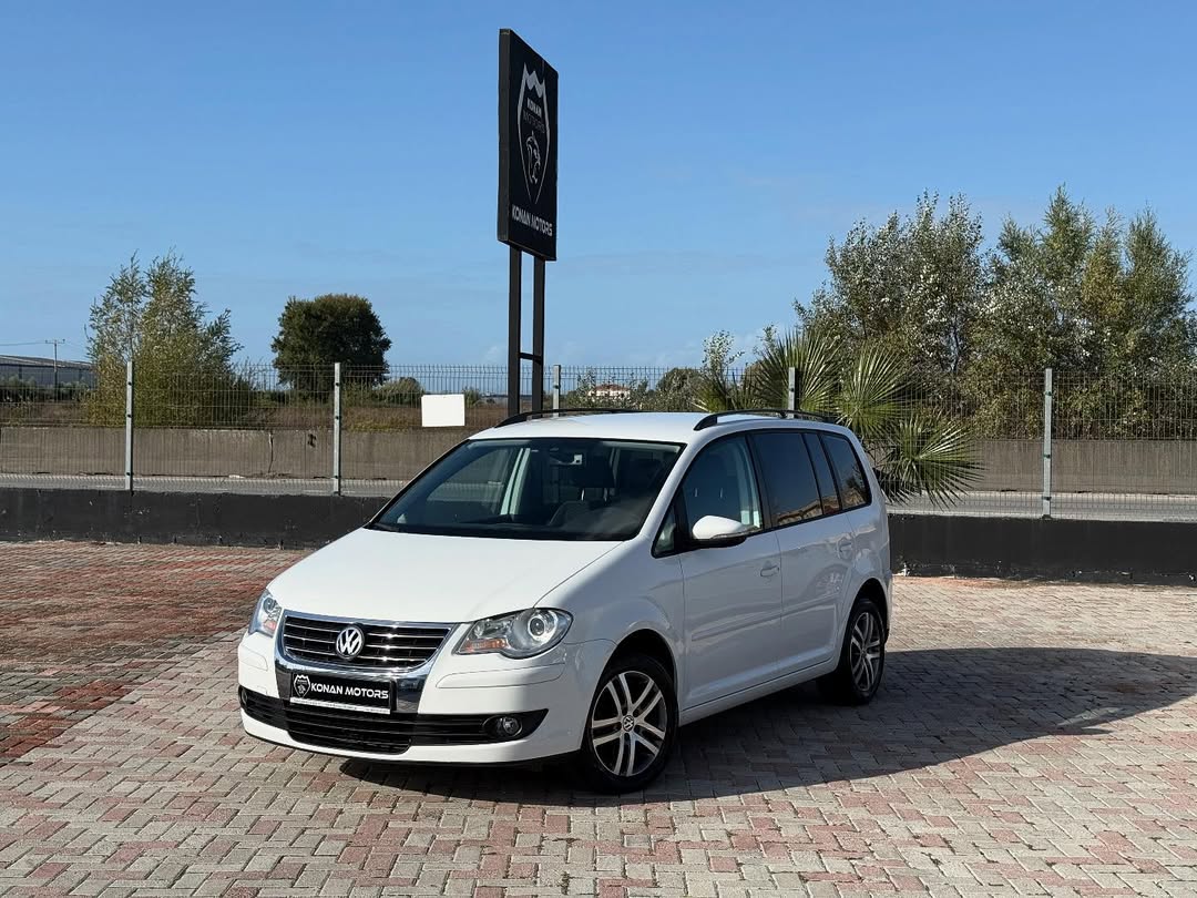 • Vw Touran 1.9 TDI Highline
• Viti 2010
• Km. 203.000
• Kambio Automat
• 6+1 Vende
• Me Dogan Te Paguar
• Gjendje Perfekte
• Prodhim Europian

• Per me teper info kontakto:

• 📞0695542347
• 📥Inbox