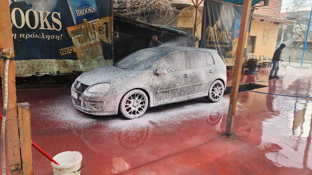 Golf 5 gti edition 30

Blere ne zvicer me cdo sherbim te bere

Makina eshte stock me 230hp 
Disponon liber sherbimesh 
Ne cmim perfshihen dy sete gomash dimri e vere 
Wp +355 68 990 1619